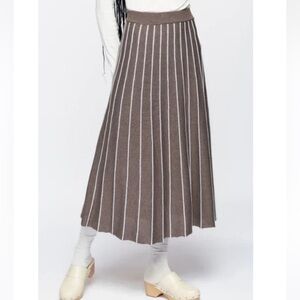 KOTN Chestnut cashmere knit A-Line midi Skirt